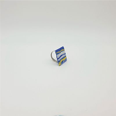 Χειροποίητα τετράγωνα δαχτυλίδια από πορσελάνη 