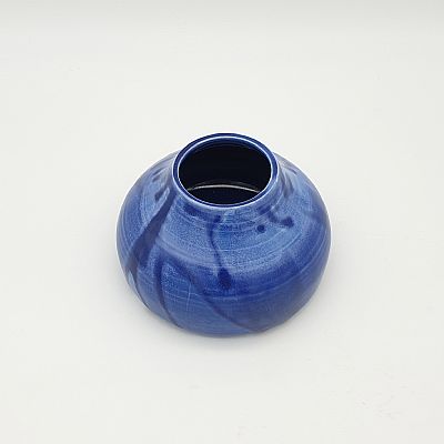 PORCELAIN  BLUE VAZE