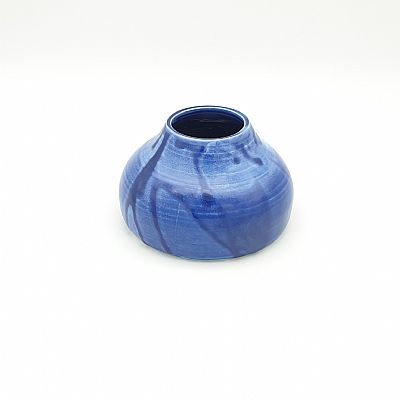 PORCELAIN  BLUE VAZE